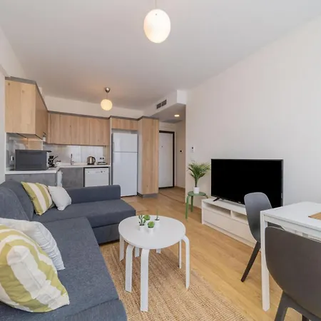 Gorgeous Flat With Shared Pool In Kepez * Antalya