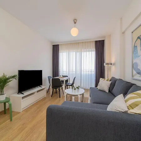 Gorgeous Flat With Shared Pool In Kepez * Antalya